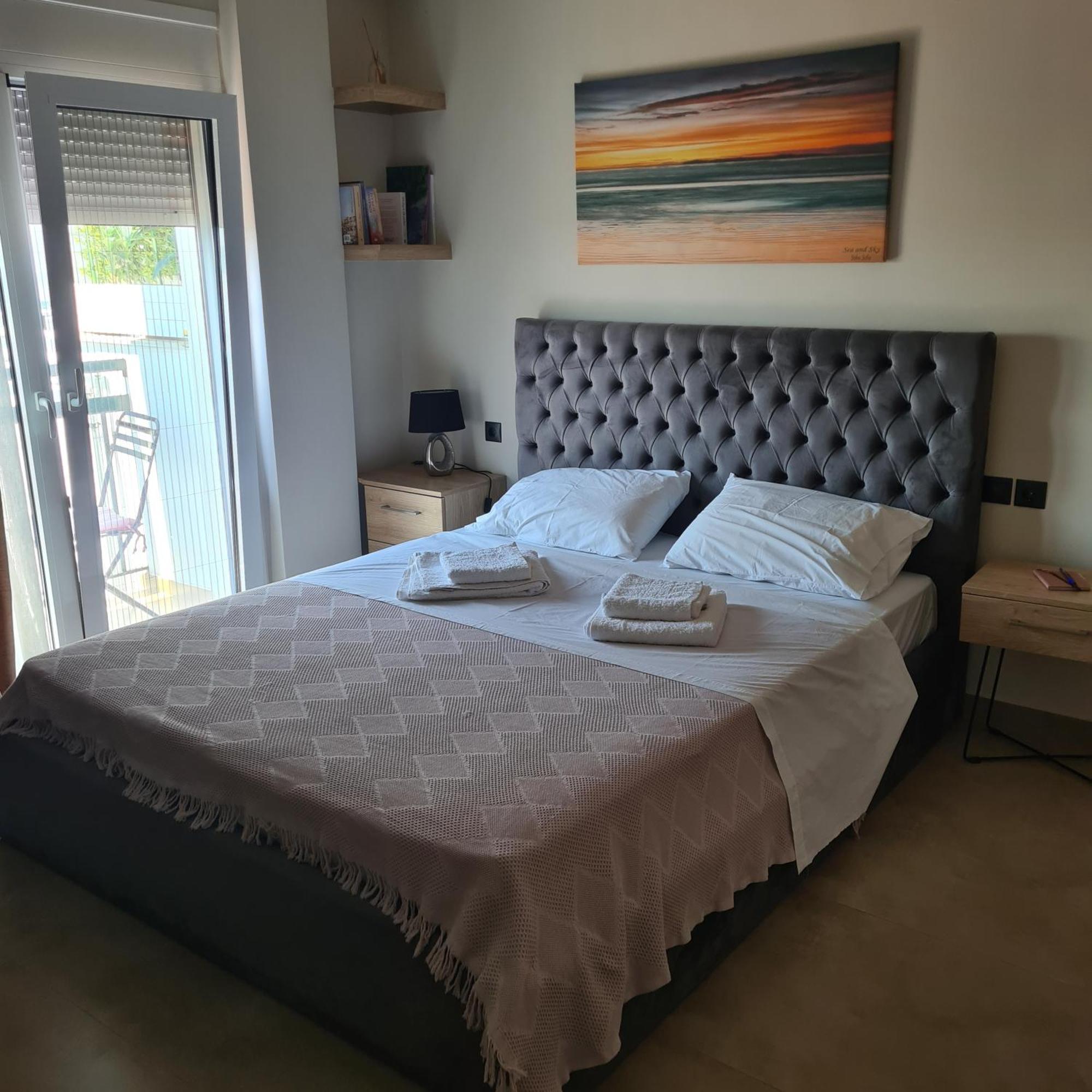 Fay'S Luxury Loft Apartment โวโลส ภายนอก รูปภาพ
